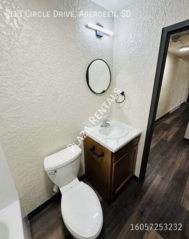 Foto del edificio - 1019 N 2nd St