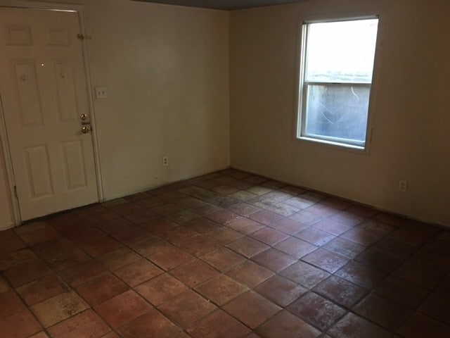 Photo - 327 S 900 W Apartment