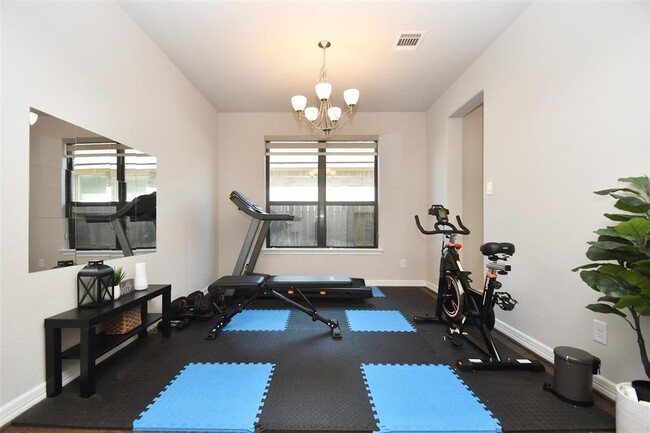 Building Photo - 21207 Mangrove Ln