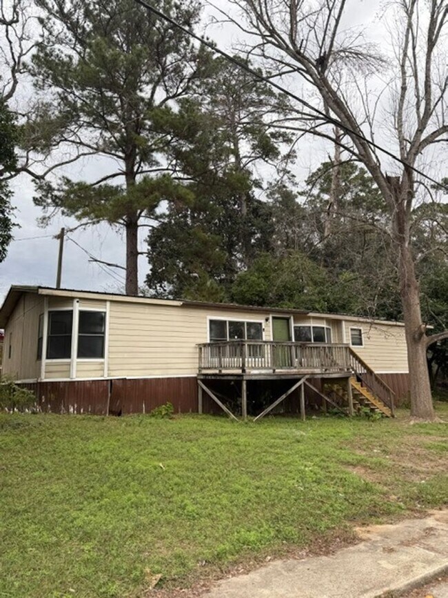 Photo - 1438 Tami Trail House