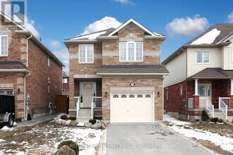 Building Photo - 1398 Hunter St