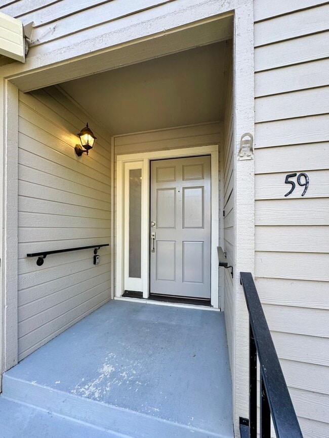 Building Photo - Napa, Gated Community Single Story 2 Bedro...