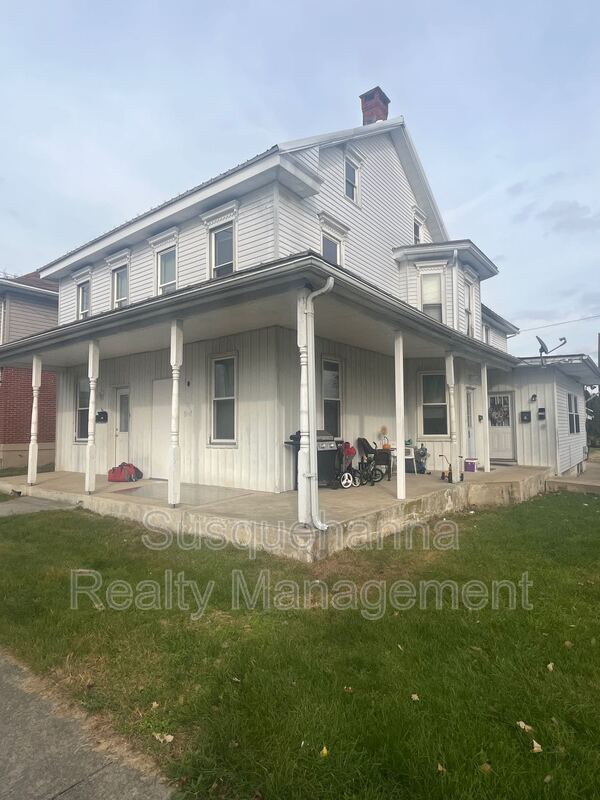Primary Photo - 120 N. Center Street