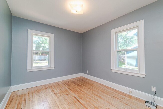Foto del edificio - 4836 3rd Ave S