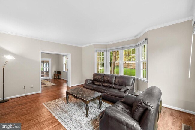 Building Photo - 10158 Bracken Dr