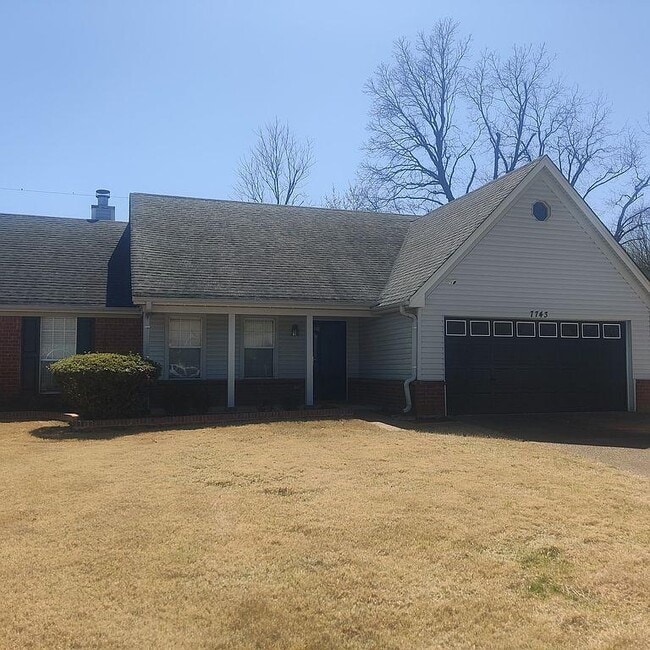 Photo - 7743 Meadow Vale Dr House