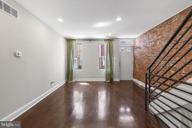 Foto del edificio - 2045 Wilder St