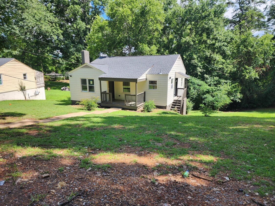 9017 Belcrest Dr, Birmingham, AL 35206 House Rental in Birmingham, AL