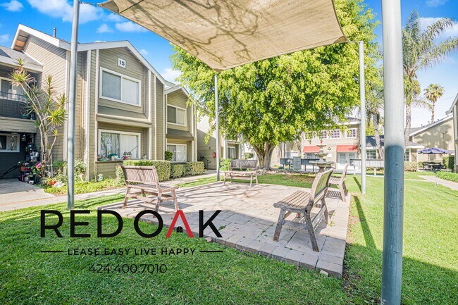 Foto del edificio - 14814 Gale Ave