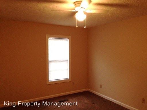 Building Photo - 120 Pine Ln
