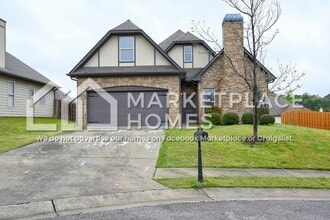 Building Photo - 4427 Sierra Ln