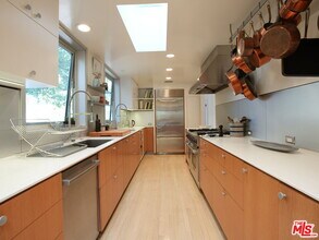 Building Photo - 10416 Corfu Ln