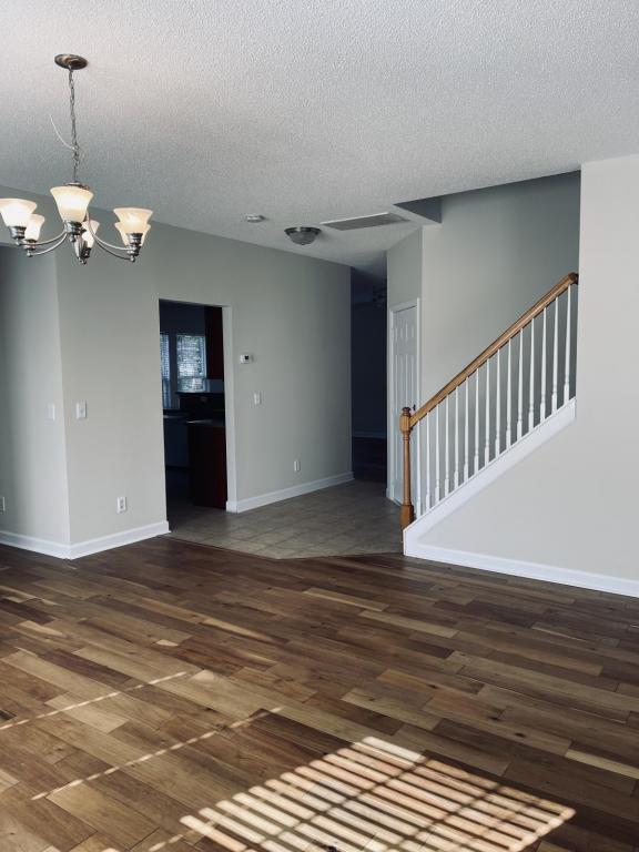 Building Photo - 1008 Woodall Court