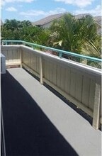 Building Photo - 91-1047-1047 Laaulu St