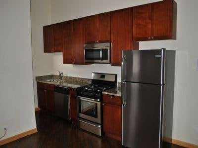 Primary Photo - 1619 W Columbia Ave