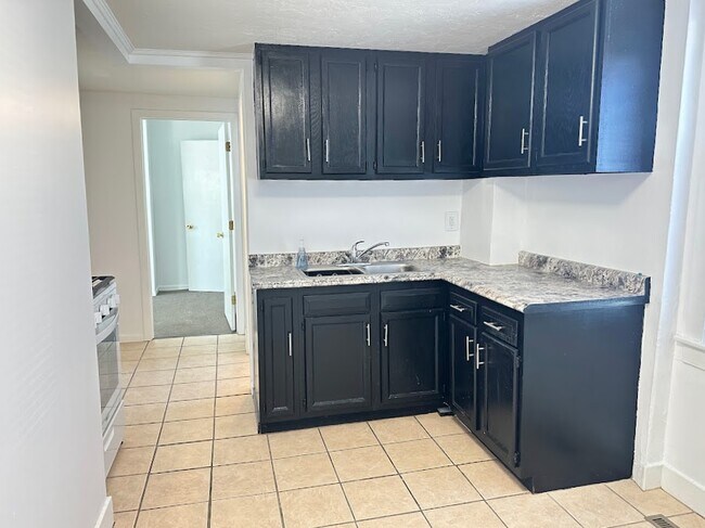 Kitchen - 6332 28th Ave