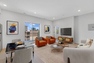 Building Photo - 4102 N Sheridan Rd