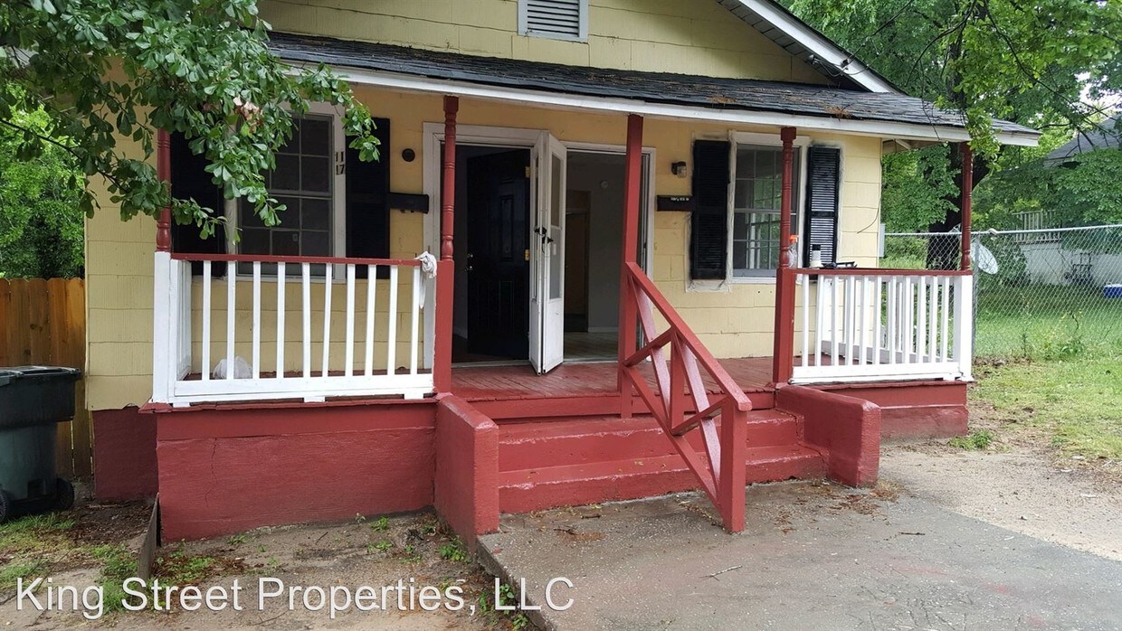 Primary Photo - 1113 1/2 King St