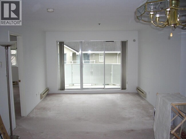 Building Photo - 7071 Blundell Rd