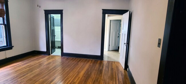 Foto del edificio - 2217 Belmont Blvd