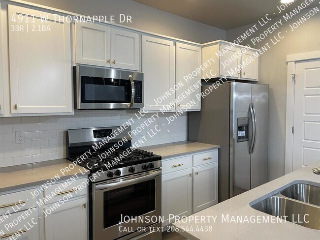 Building Photo - 4911 W Thornapple Dr