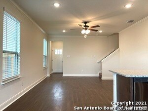 Foto del edificio - 10314 Lynwood Branch