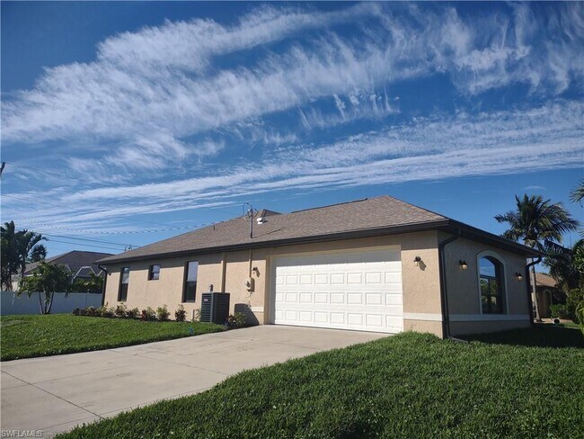 Building Photo - 5246 SW 20th Pl