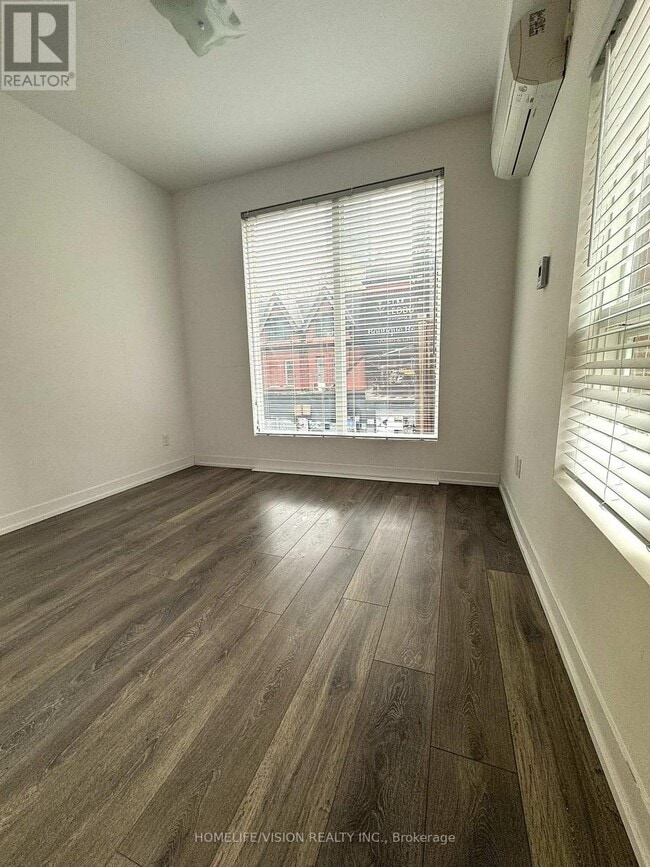 Building Photo - 377 Church St