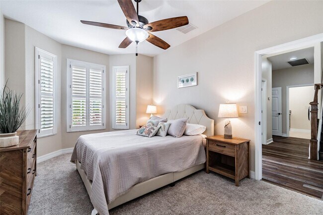 Building Photo - 539 Treviso Dr