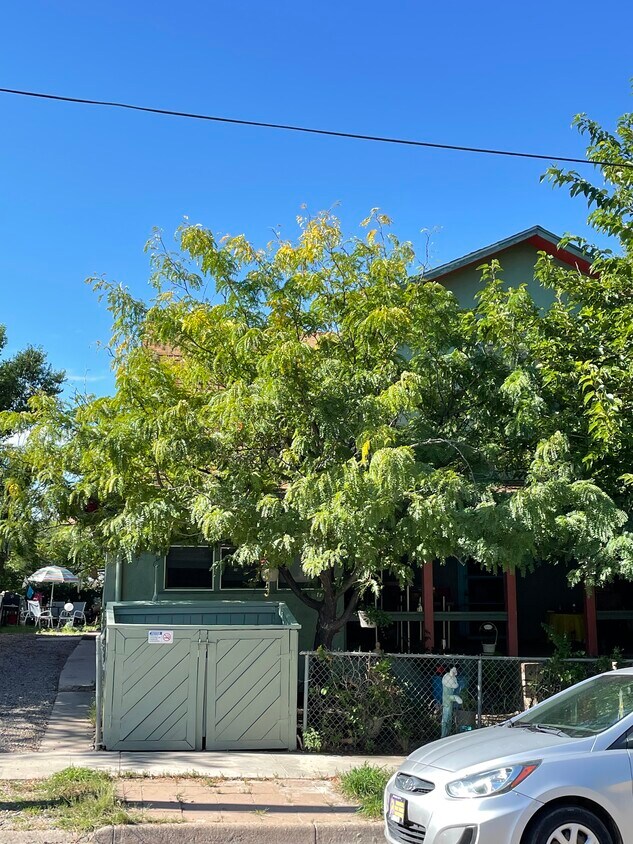 Shaded front porch - 717 W 6th St