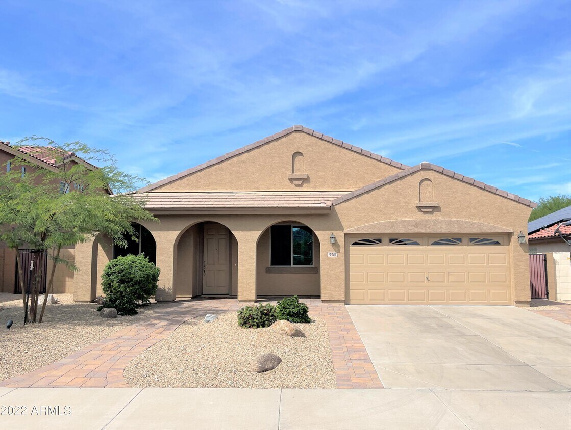 Primary Photo - 17483 W Desert Sage Dr