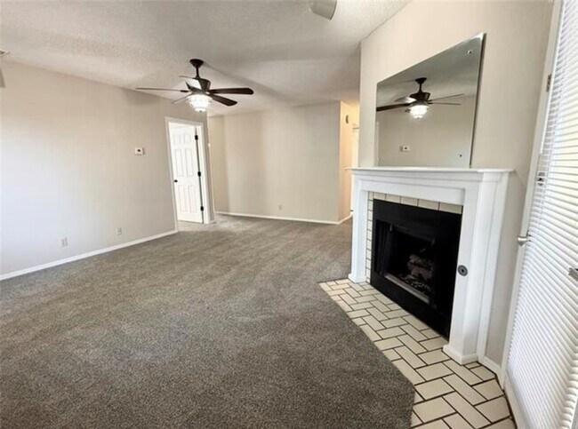 Foto del edificio - 5255 Nowata Rd