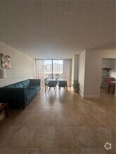 Building Photo - 17021 N Bay Rd