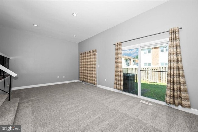 Building Photo - 6309 Arwen Ct
