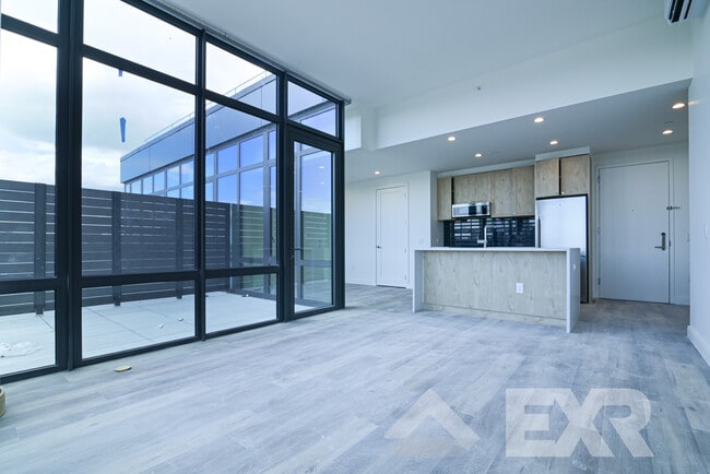 Foto del edificio - 160 Clarkson Ave