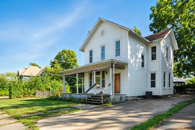 Foto del edificio - 325 Kirkwood Blvd