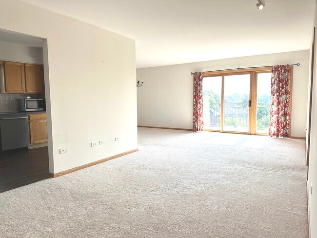 Foto del edificio - 5340 N Lowell Ave