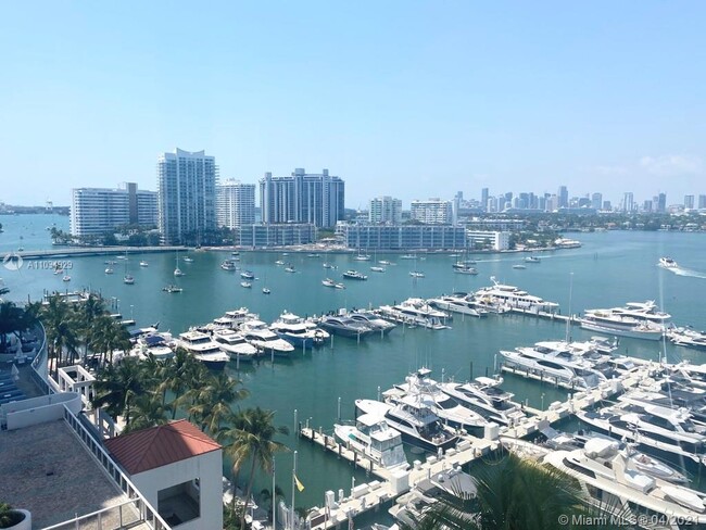 Foto del edificio - 1900 Sunset Harbour Dr