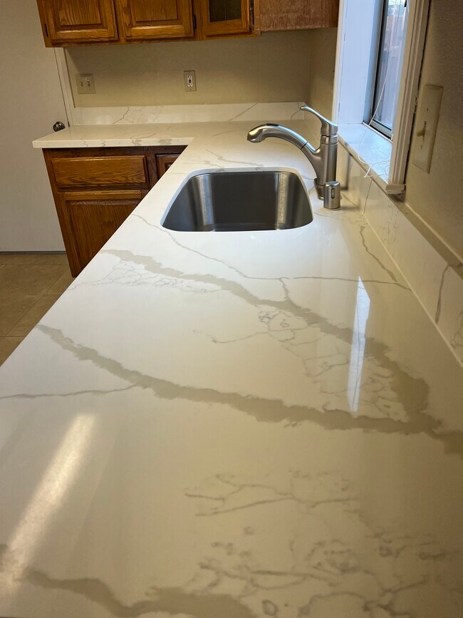 416 Dry Creek Ln, Winters, CA 95694 House Rental in Winters, CA