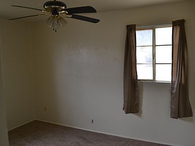Building Photo - Newly remodeled 5bedroom home