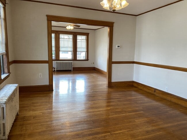 Foto del edificio - 22 Colonial Ave