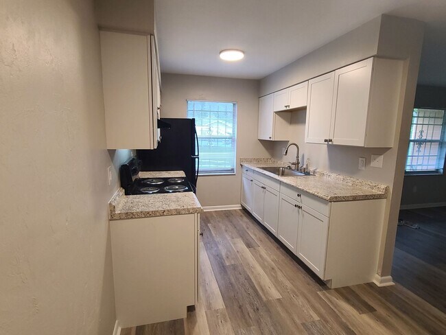 Foto del edificio - 206 NE 42 Pl