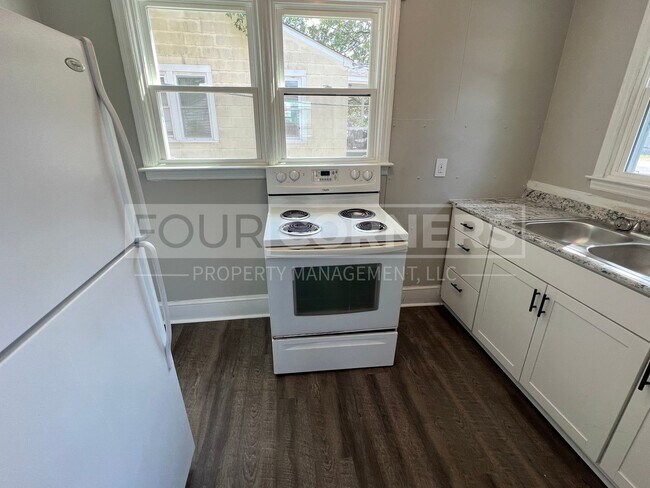 Foto del edificio - Renovated 1 Bedroom 1 Bath Home