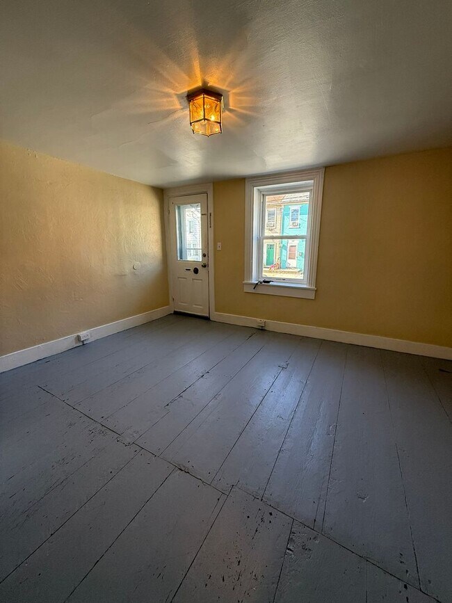 Foto del edificio - 312 N Pine St