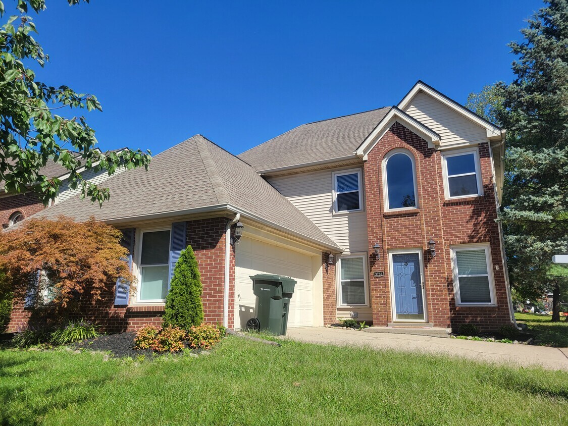 Primary Photo - 3732 Weeping Willow Way