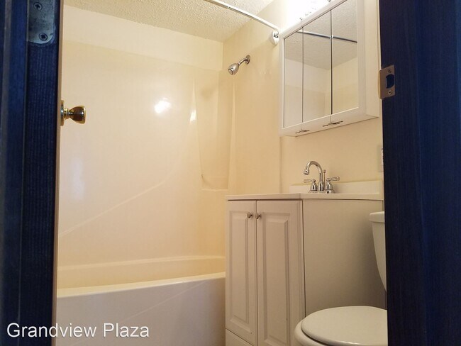Foto del edificio - 1315 7th St S