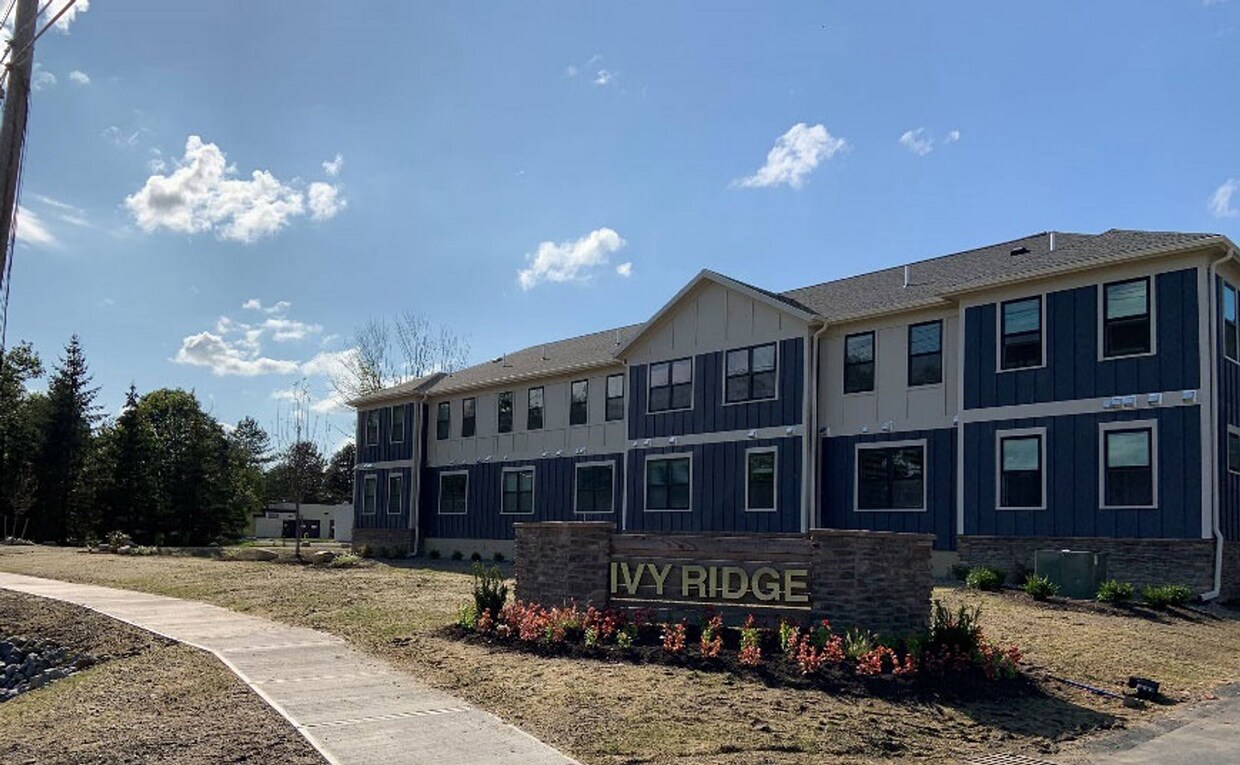Building Photo - Ivy Ridge Townhomes in Ithaca