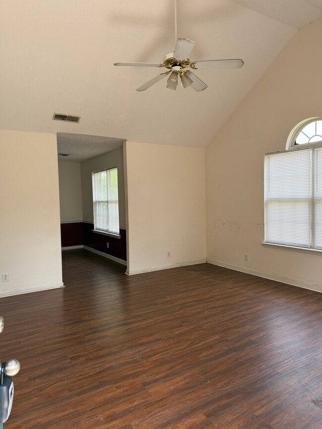 Photo - 1118 Toddington Dr Townhome