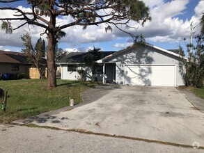 Building Photo - 18567 Dogwood Rd