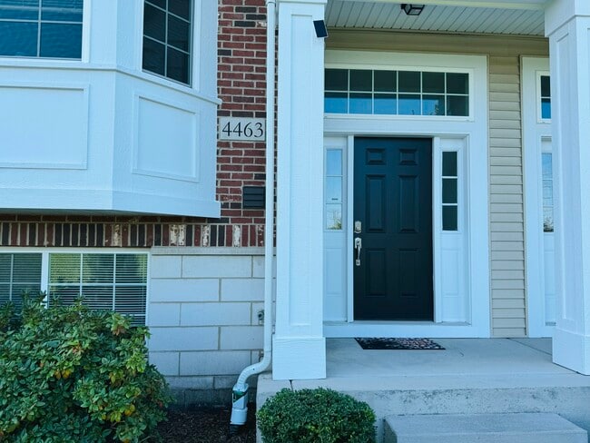 Foto del edificio - 4463 Monroe Ct
